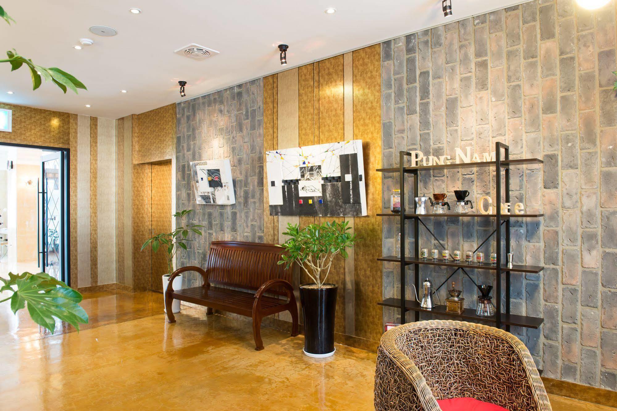 ปุงนัม ทัวริสต์โฮเต็ล Hotel จอนจู ภายนอก รูปภาพ